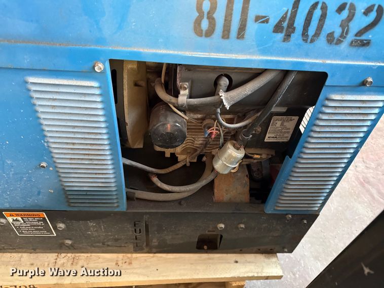 image for item DZ4327 2002 Miller Trailblazer welder/generator