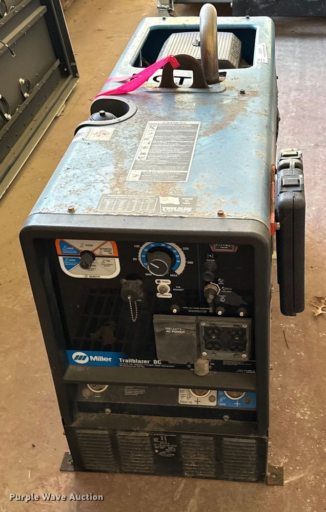 image for item DZ4328 2002 Miller Trailblazer  welder/generator