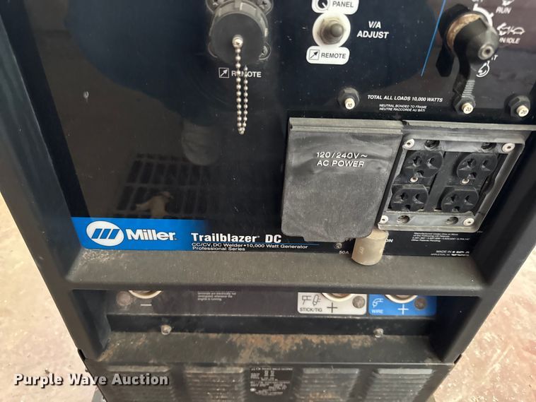 image for item DZ4328 2002 Miller Trailblazer  welder/generator