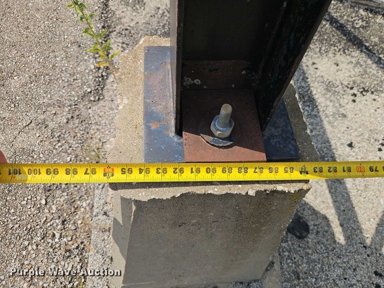 image for item EB8283 Asphalt storage tank