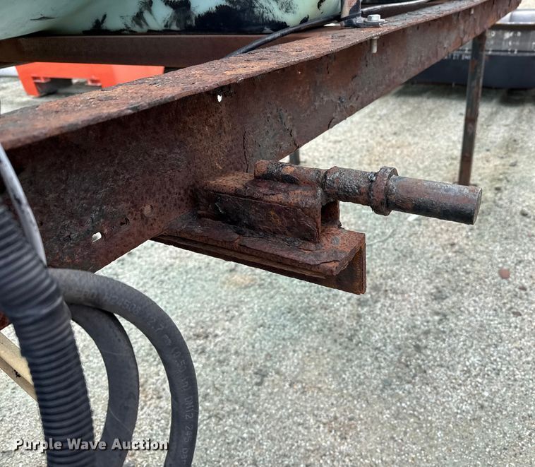 image for item EP0616 Henderson anti-ice tank