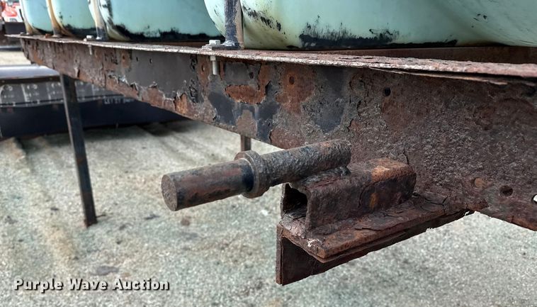 image for item EP0616 Henderson anti-ice tank