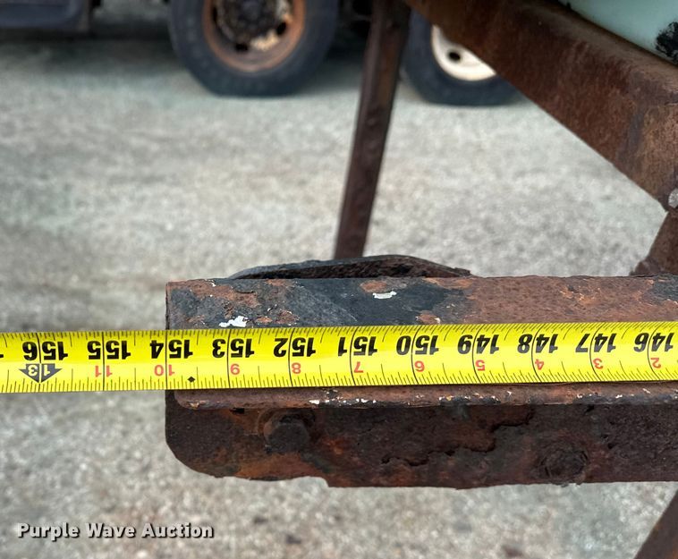 image for item EP0616 Henderson anti-ice tank