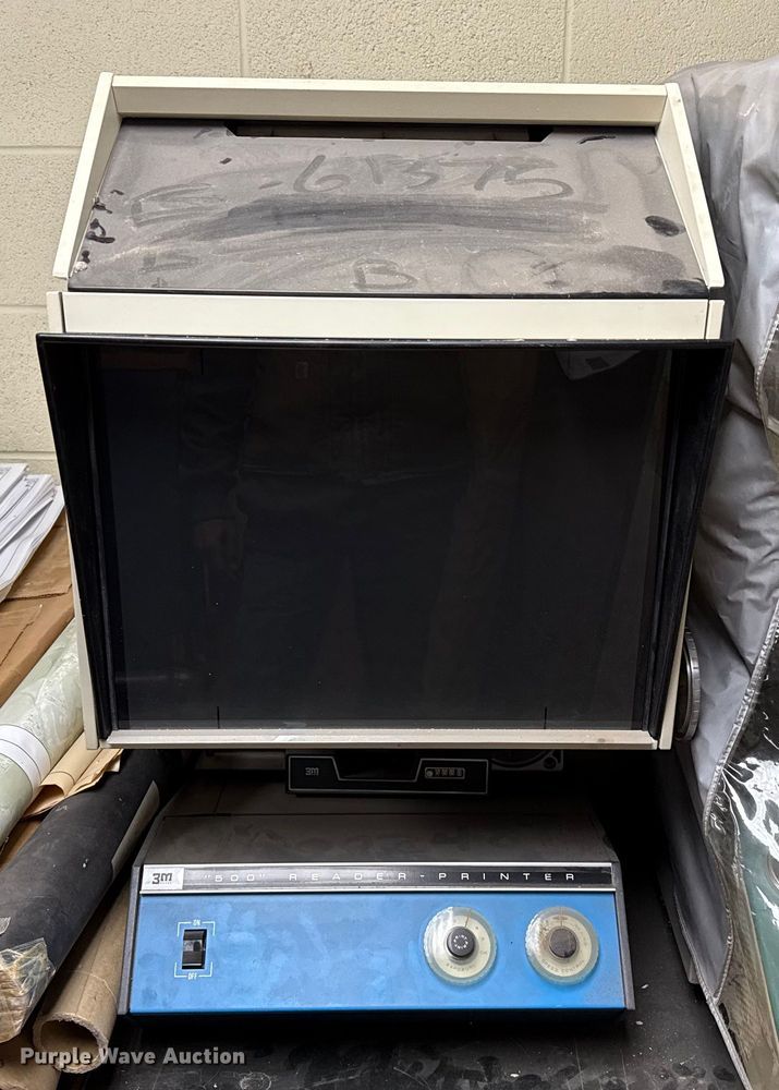 image for item EP0624 1977 3M 500 microfilm reader