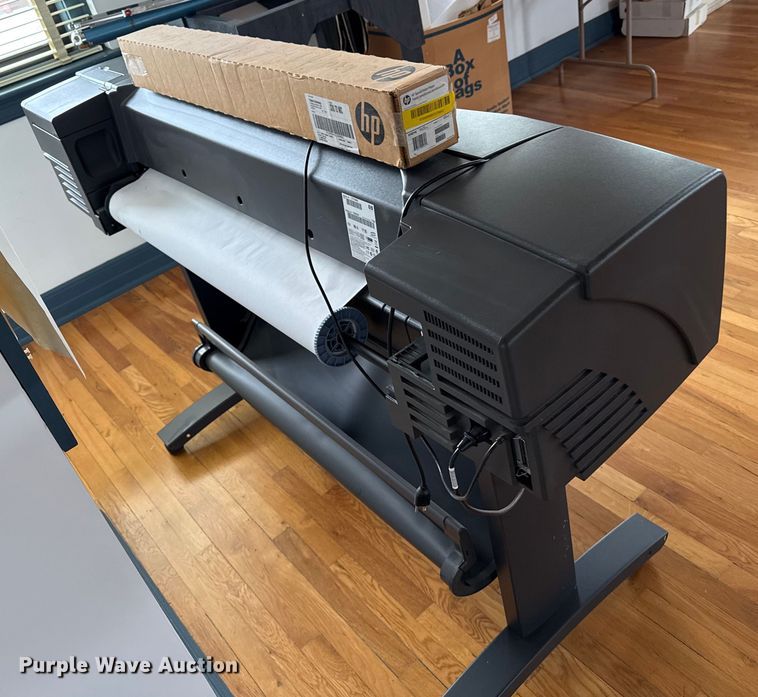image for item EP0655 HP Designjet 800 printer