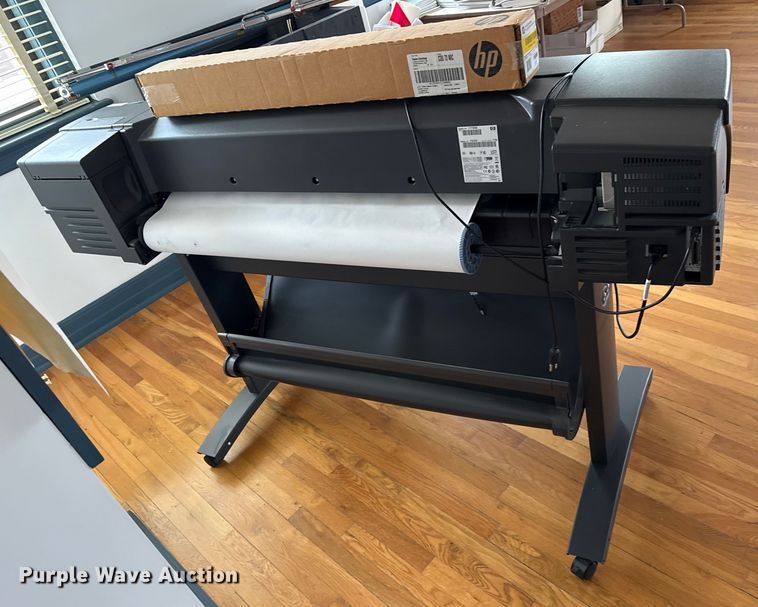 image for item EP0655 HP Designjet 800 printer