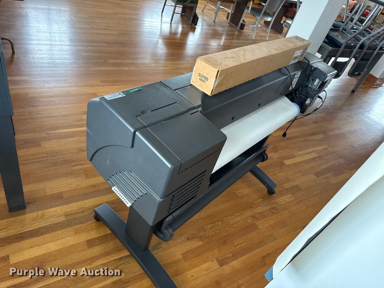 image for item EP0655 HP Designjet 800 printer