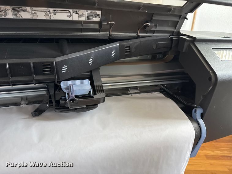 image for item EP0655 HP Designjet 800 printer