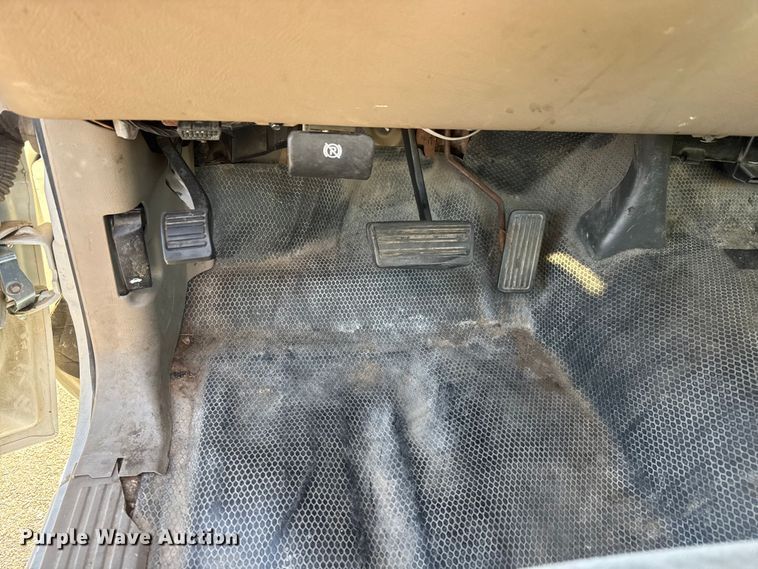 image for item EP2921 2006 Chevrolet Silverado 1500 pickup truck