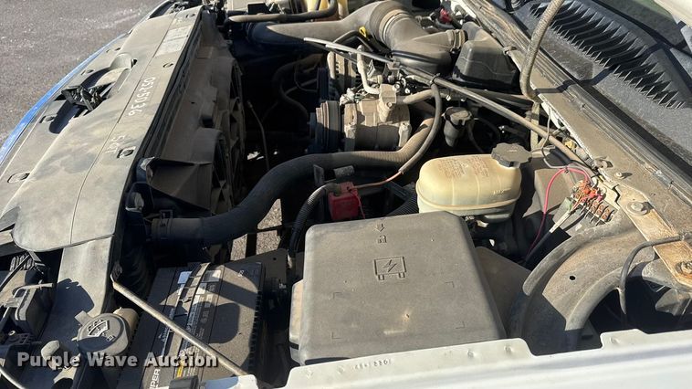 image for item EP2921 2006 Chevrolet Silverado 1500 pickup truck