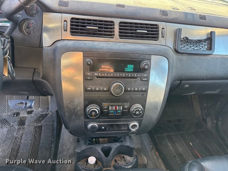 image for item EP2923 2007 Chevrolet Suburban SUV