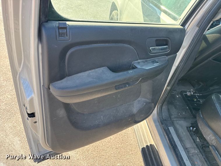 image for item EP2923 2007 Chevrolet Suburban SUV