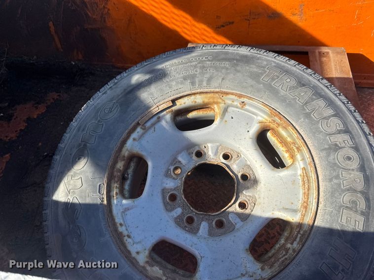 image for item EP2926 2012 Chevrolet Silverado 2500HD Crew Cab utility bed pickup truck