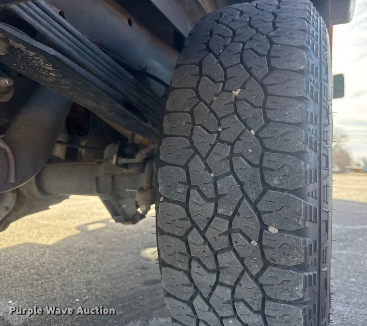 image for item EP2926 2012 Chevrolet Silverado 2500HD Crew Cab utility bed pickup truck