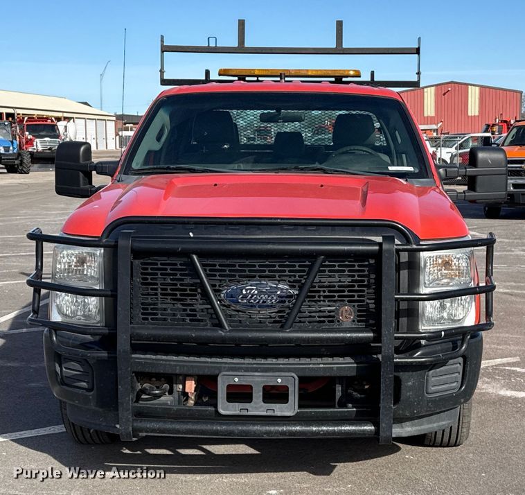 image for item EP2927 2011 Ford F250 Super Duty Crew Cab utility bed pickup truck