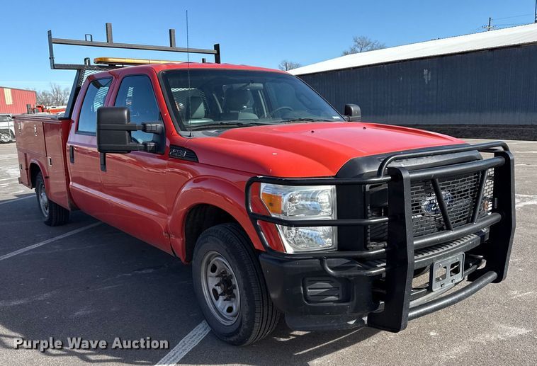 image for item EP2927 2011 Ford F250 Super Duty Crew Cab utility bed pickup truck