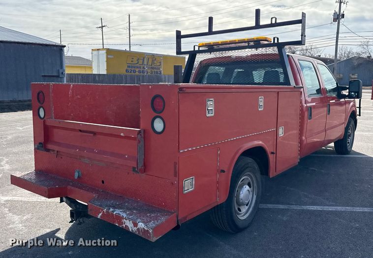 image for item EP2927 2011 Ford F250 Super Duty Crew Cab utility bed pickup truck