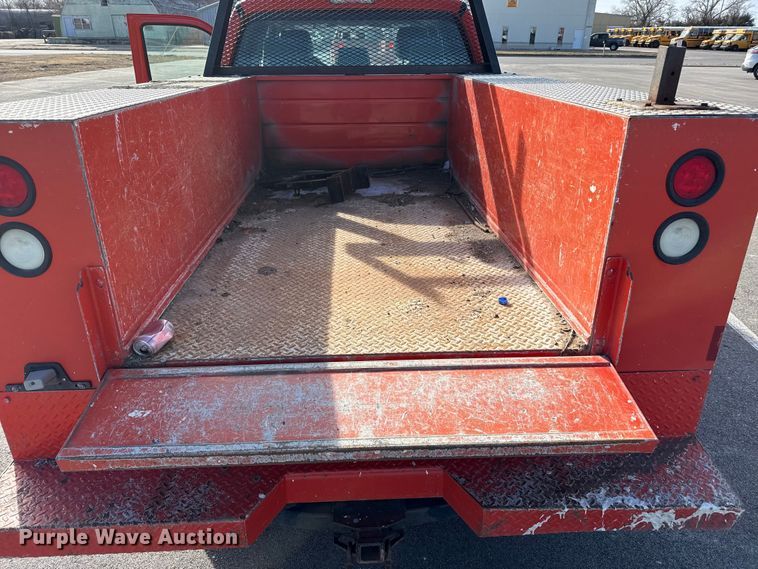 image for item EP2927 2011 Ford F250 Super Duty Crew Cab utility bed pickup truck