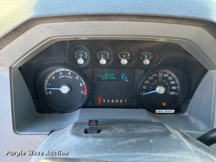 image for item EP2927 2011 Ford F250 Super Duty Crew Cab utility bed pickup truck