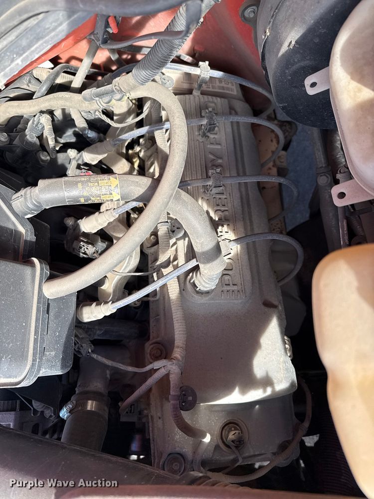 image for item EP2927 2011 Ford F250 Super Duty Crew Cab utility bed pickup truck