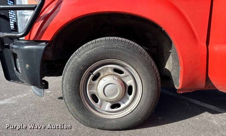 image for item EP2927 2011 Ford F250 Super Duty Crew Cab utility bed pickup truck