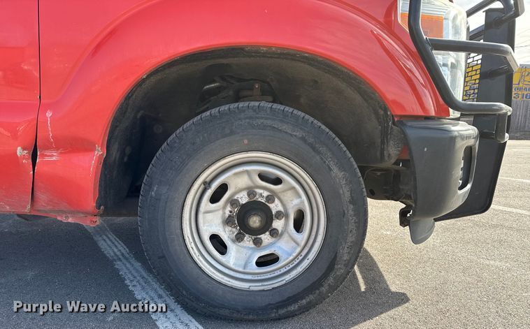 image for item EP2927 2011 Ford F250 Super Duty Crew Cab utility bed pickup truck