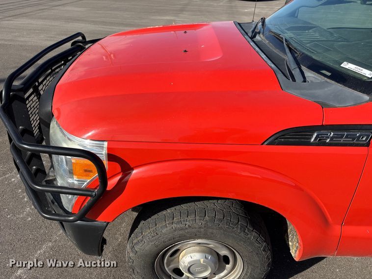 image for item EP2928 2011 Ford F250 Super Duty Crew Cab utility bed pickup truck