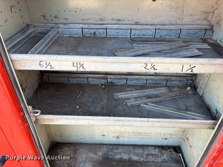 image for item EP2928 2011 Ford F250 Super Duty Crew Cab utility bed pickup truck