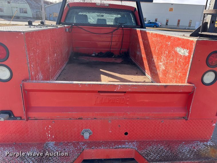 image for item EP2928 2011 Ford F250 Super Duty Crew Cab utility bed pickup truck