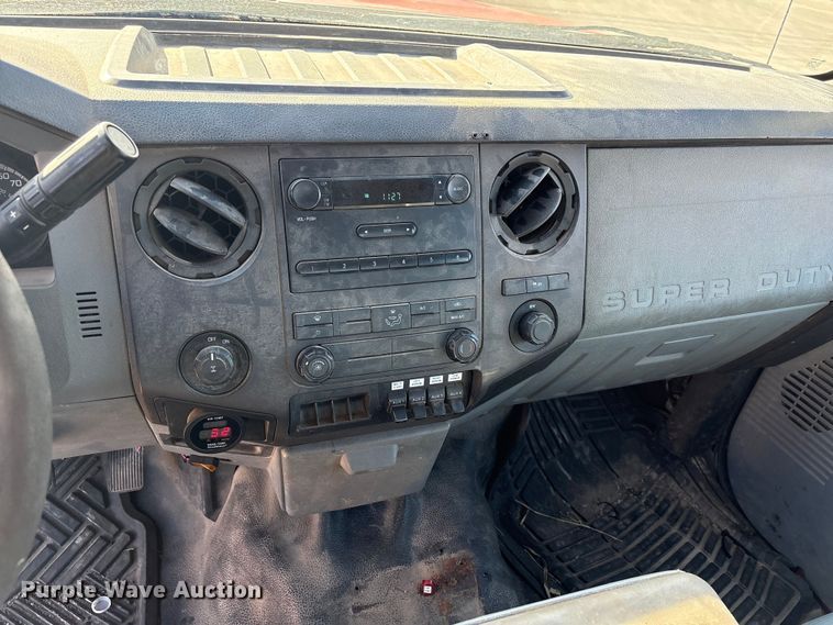 image for item EP2928 2011 Ford F250 Super Duty Crew Cab utility bed pickup truck