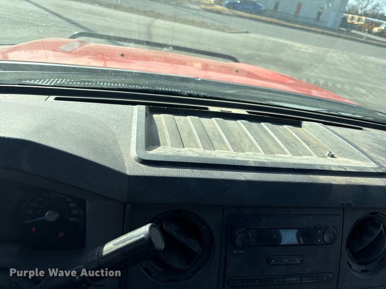 image for item EP2928 2011 Ford F250 Super Duty Crew Cab utility bed pickup truck