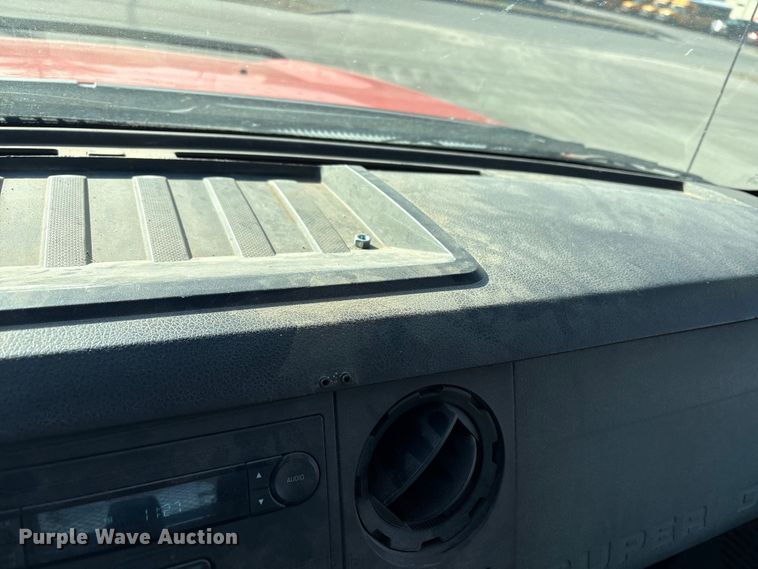 image for item EP2928 2011 Ford F250 Super Duty Crew Cab utility bed pickup truck