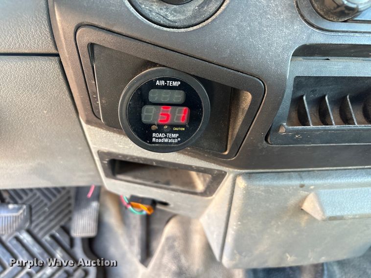 image for item EP2928 2011 Ford F250 Super Duty Crew Cab utility bed pickup truck