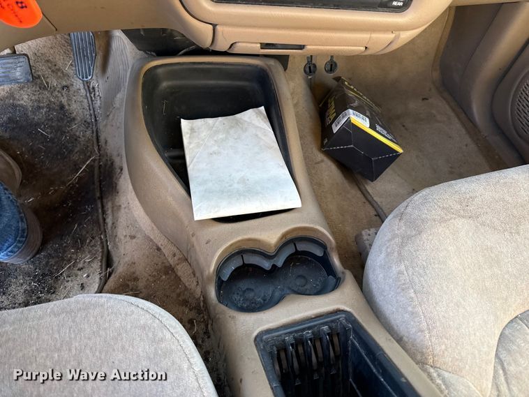 image for item EP2929 2002 Chevrolet Blazer SUV