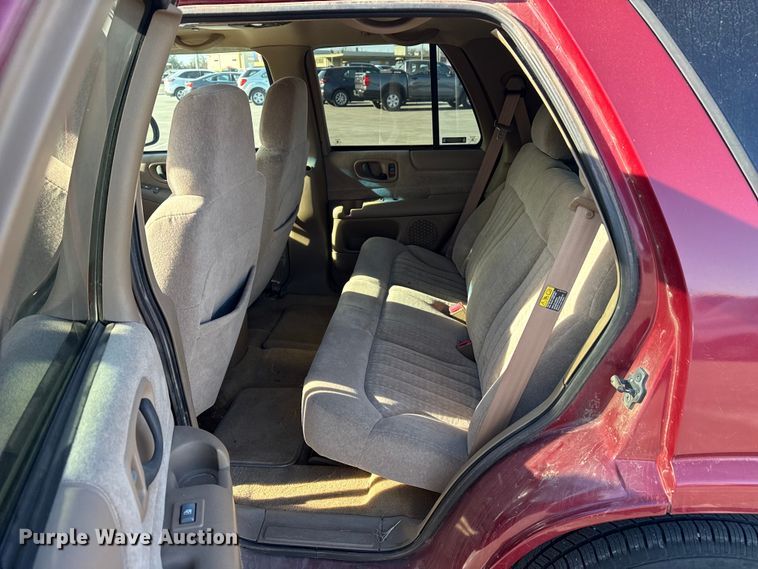 image for item EP2929 2002 Chevrolet Blazer SUV