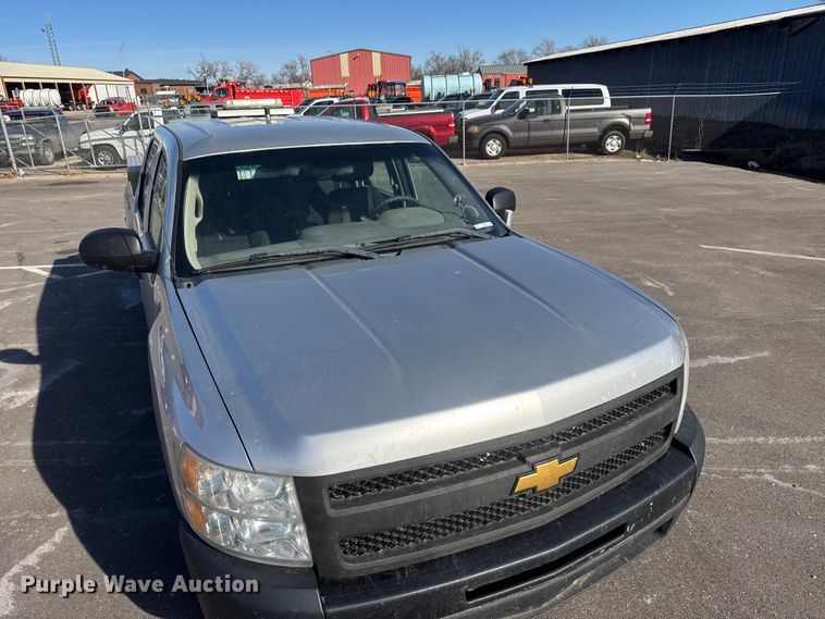 image for item EP2930 2012 Chevrolet Silverado 1500 Crew Cab pickup truck