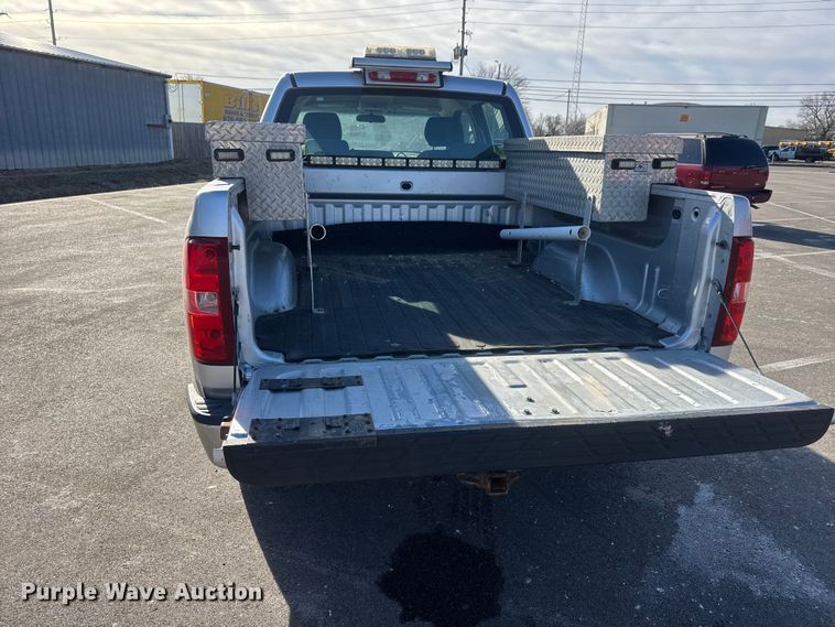 image for item EP2930 2012 Chevrolet Silverado 1500 Crew Cab pickup truck