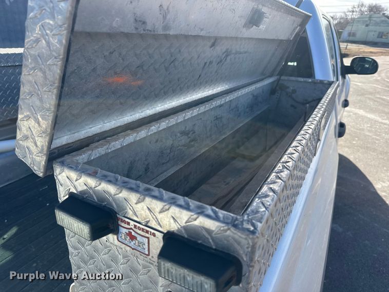 image for item EP2930 2012 Chevrolet Silverado 1500 Crew Cab pickup truck