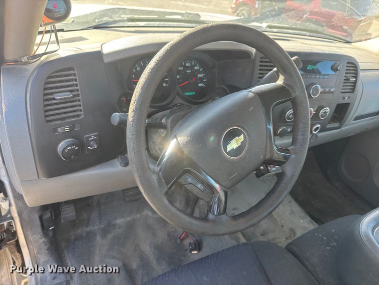 image for item EP2930 2012 Chevrolet Silverado 1500 Crew Cab pickup truck