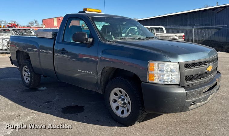 image for item EP2931 2012 Chevrolet Silverado 1500 pickup truck