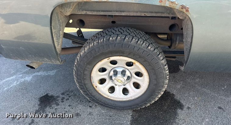 image for item EP2931 2012 Chevrolet Silverado 1500 pickup truck