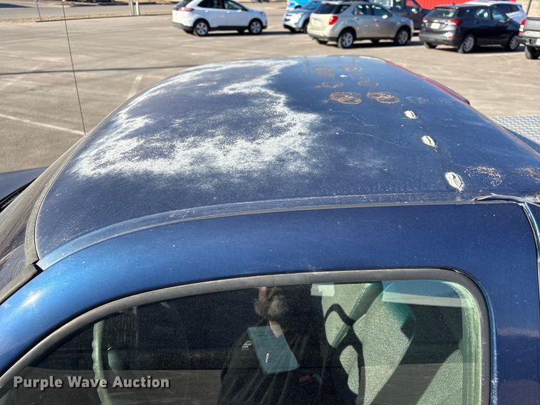 image for item EP2933 2002 Chevrolet Silverado 1500 pickup truck