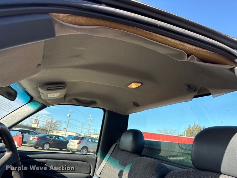 image for item EP2933 2002 Chevrolet Silverado 1500 pickup truck