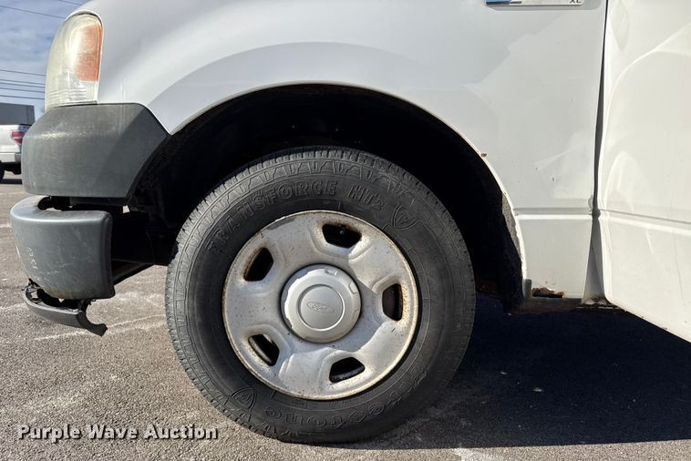 image for item EP2934 2007 Ford F150 pickup truck