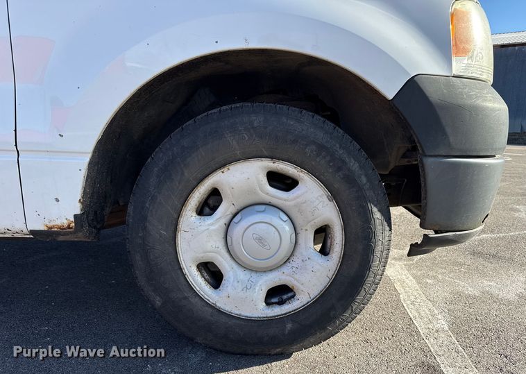 image for item EP2934 2007 Ford F150 pickup truck