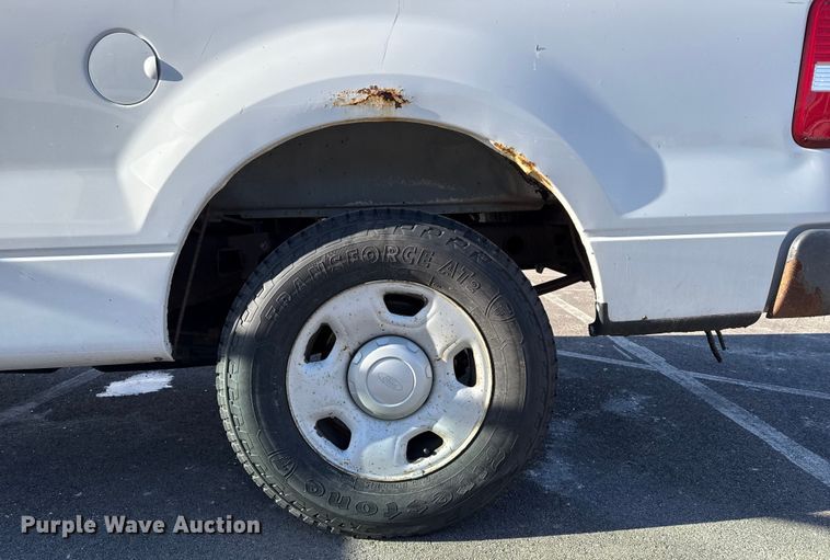 image for item EP2934 2007 Ford F150 pickup truck