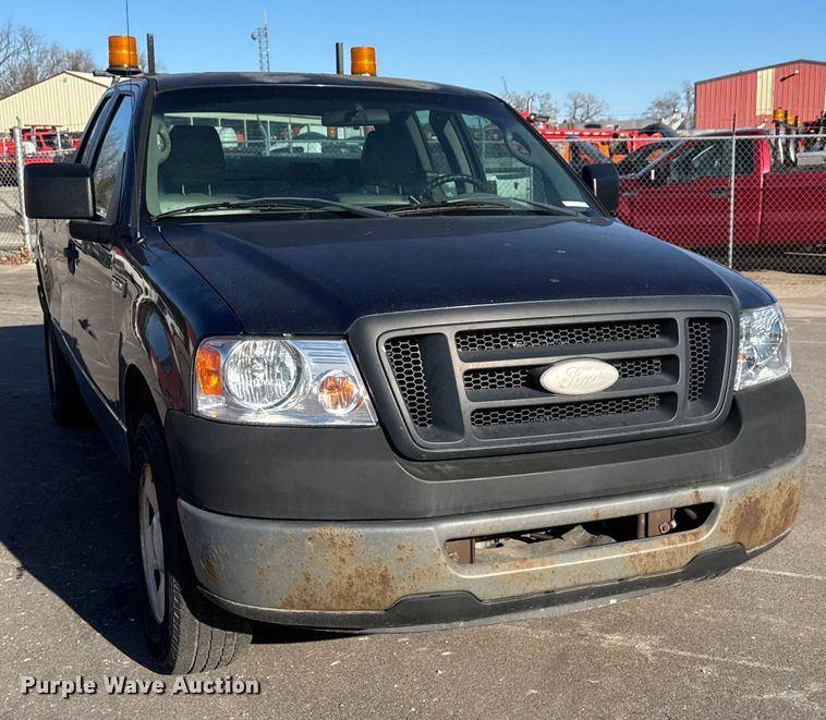 image for item EP2935 2007 Ford F150 Ext. Cab pickup truck