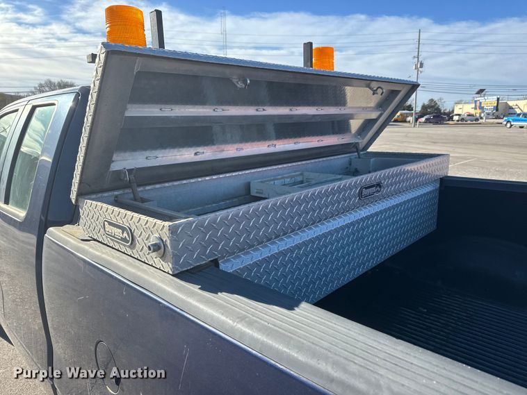 image for item EP2935 2007 Ford F150 Ext. Cab pickup truck