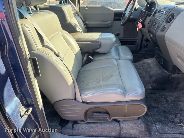 image for item EP2935 2007 Ford F150 Ext. Cab pickup truck