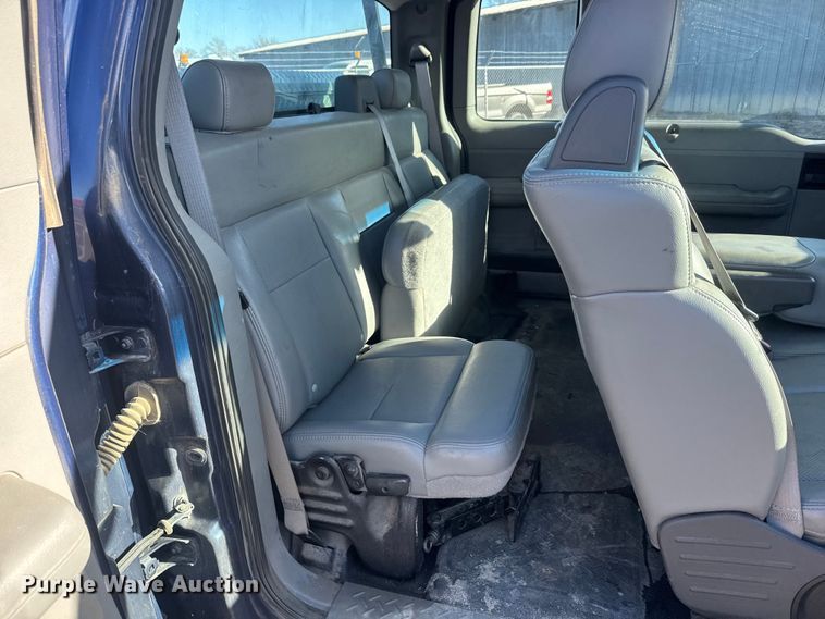 image for item EP2935 2007 Ford F150 Ext. Cab pickup truck